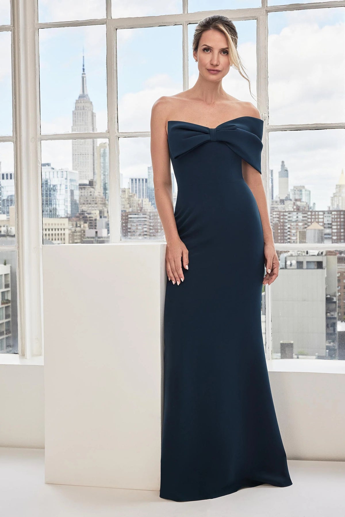 Bow Neckline Off Shoulder Trumpet Gown