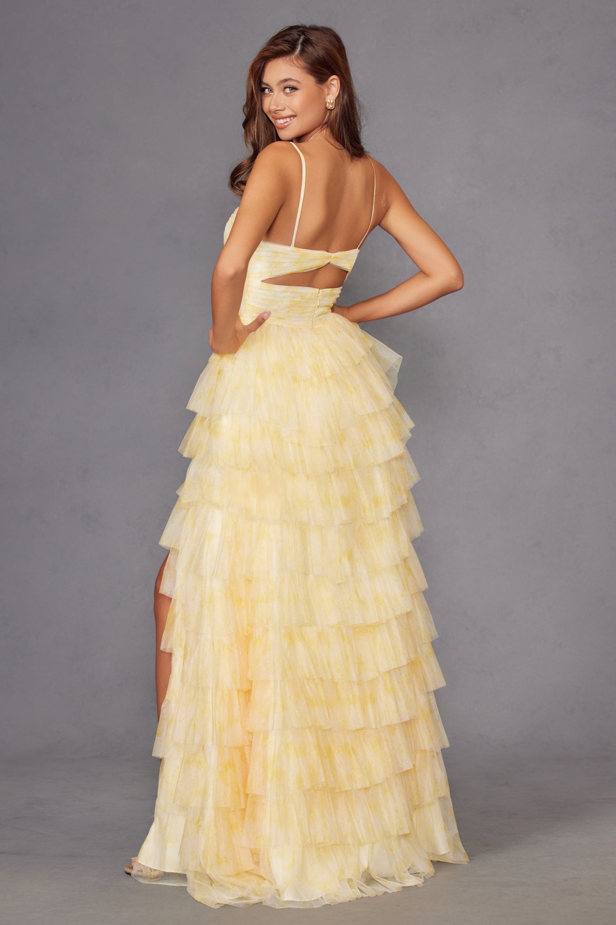 Romantic Layered Tulle Gown with Twisted Pleat Bodice