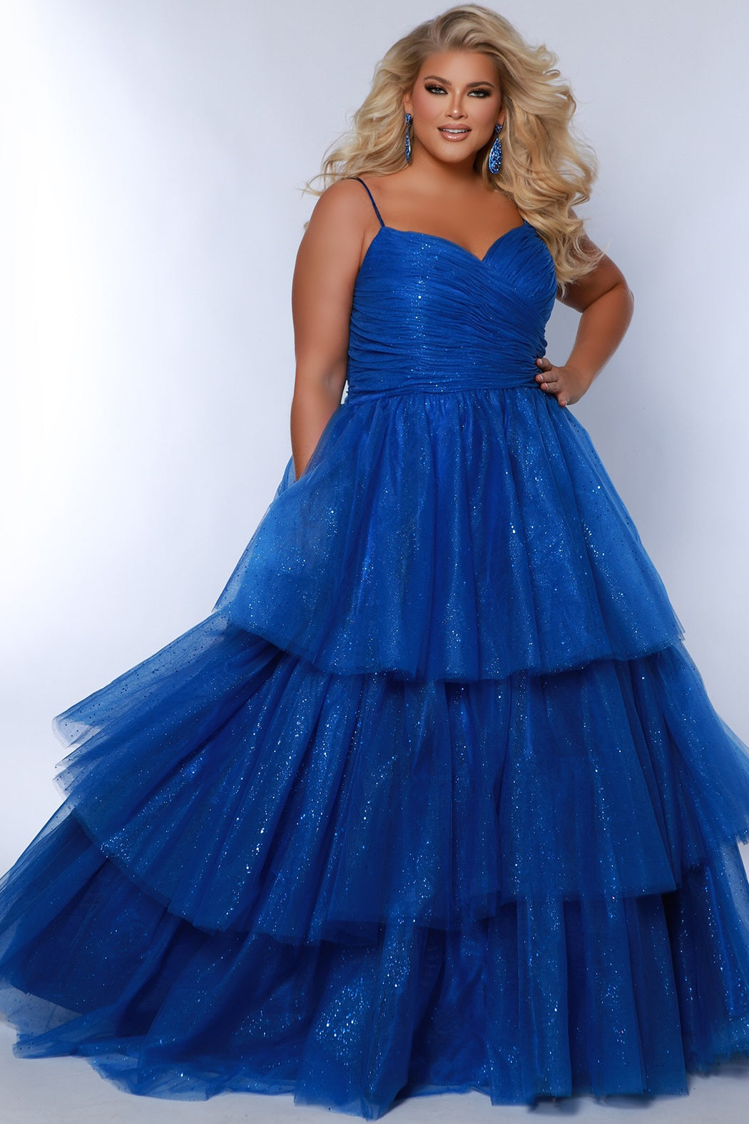 Top Tier Ballgown in Curvy