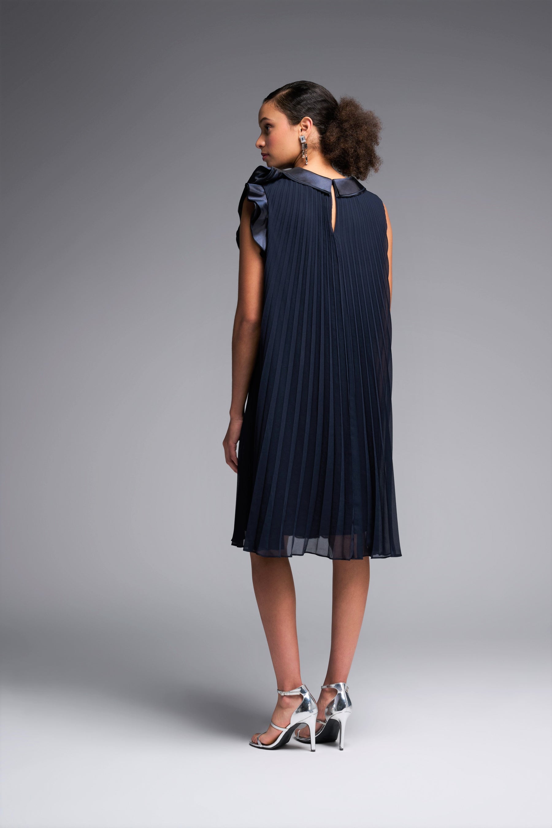 Midnight Blue Rose Detail Accordion Pleat Trapeze Dress