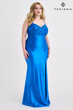 Curvy Beaded Lace Applique Satin Gown