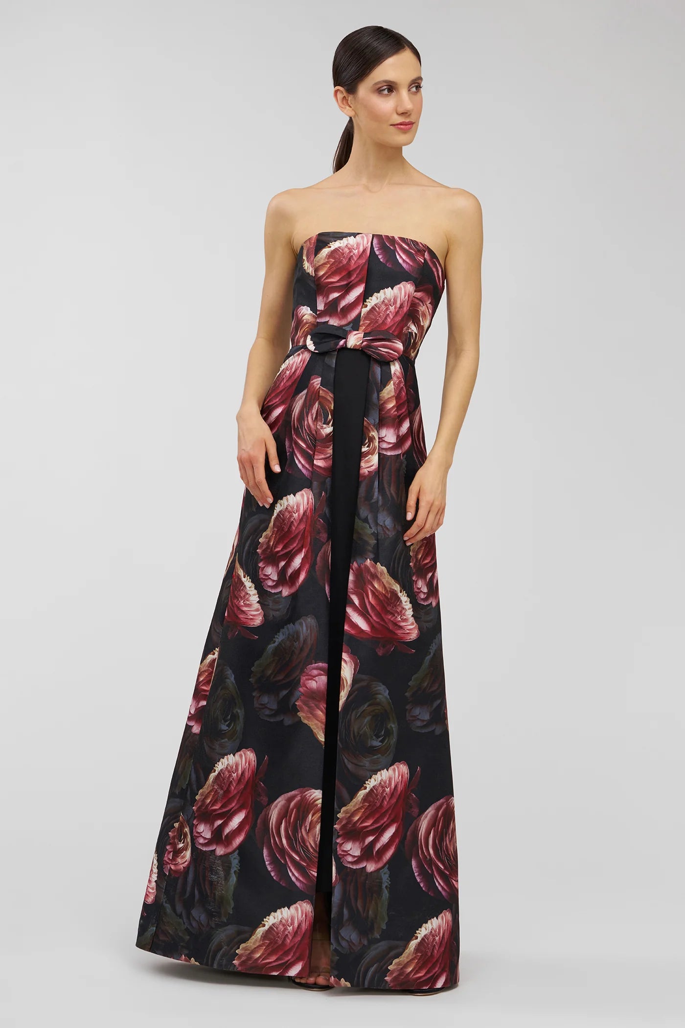 Estrella Walk Thru Gown