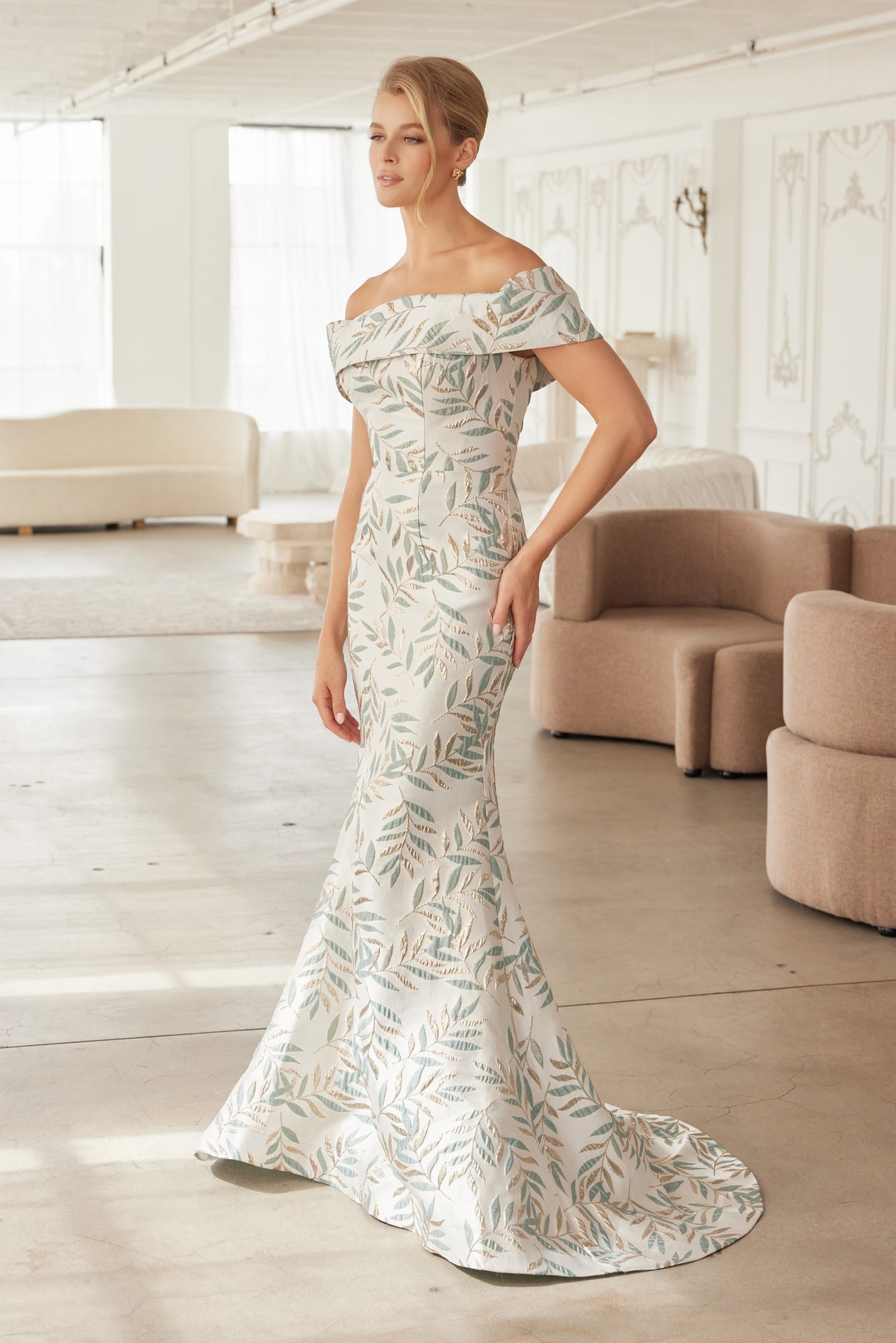Off Shoulder Jacquard Trumpet Gown