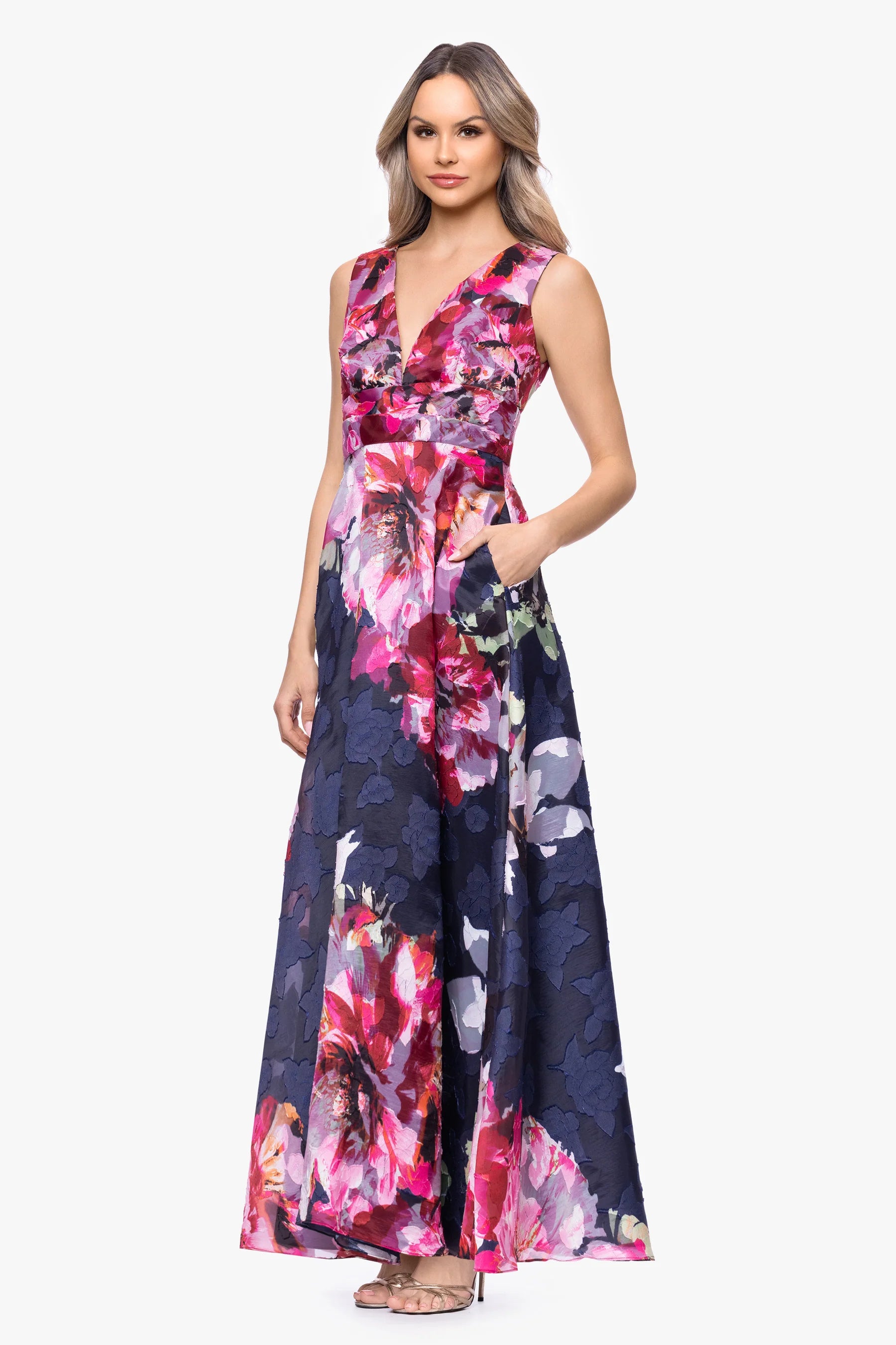 Teegan Floral Jacquard V-Neck Dress