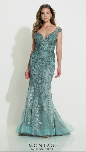 Delicate Floral Embroidered Trumpet Gown