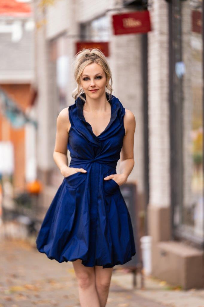 Bubble Dress with Wired Collar